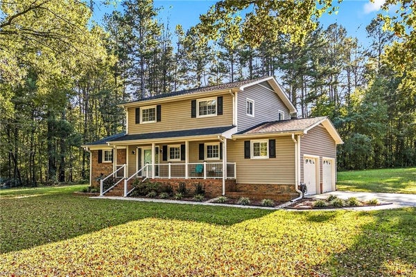 6202 RIVERVIEW DR, GIBSONVILLE, NC 27249 - Image 44aa16f189c3c0df10bdf9d26c502862/2218408024