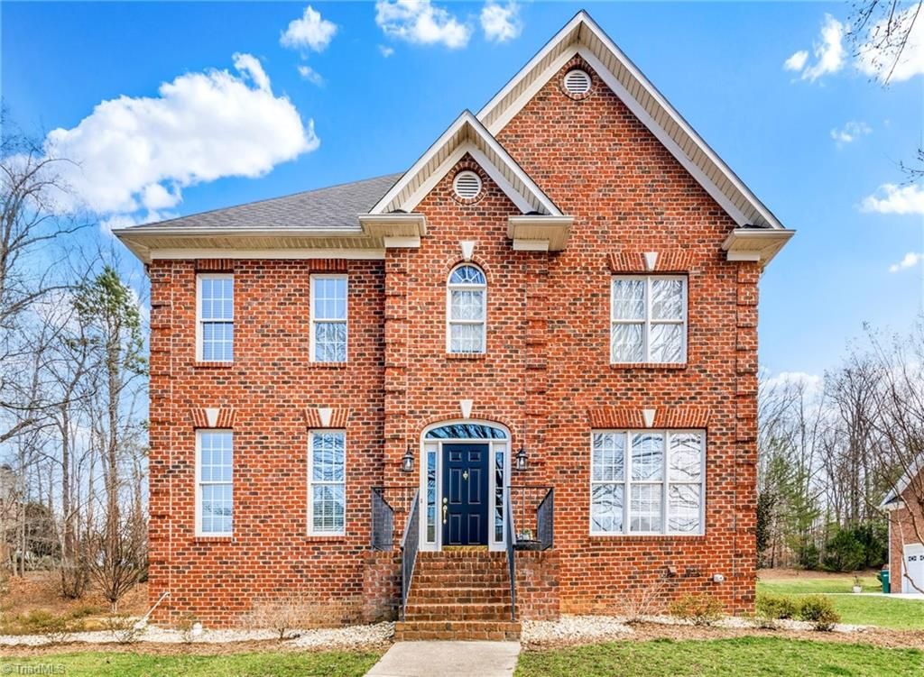 Photo of 1869 Curraghmore Road, Clemmons, NC 27012 (MLS # 1212653)