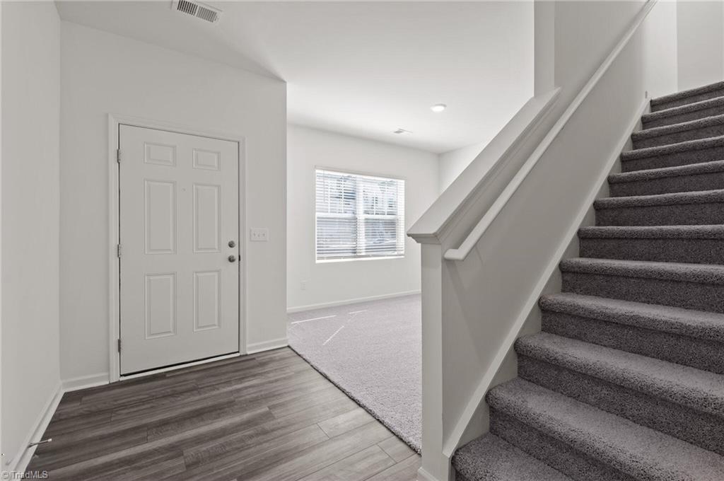 Photo of 1038 Riverbank Drive, Kernersville, NC 27284 (MLS # 1237785)