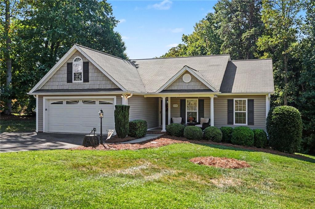 Photo of 848 Ridge View Terrace, Rural Hall, NC 27045 (MLS # 1236039)