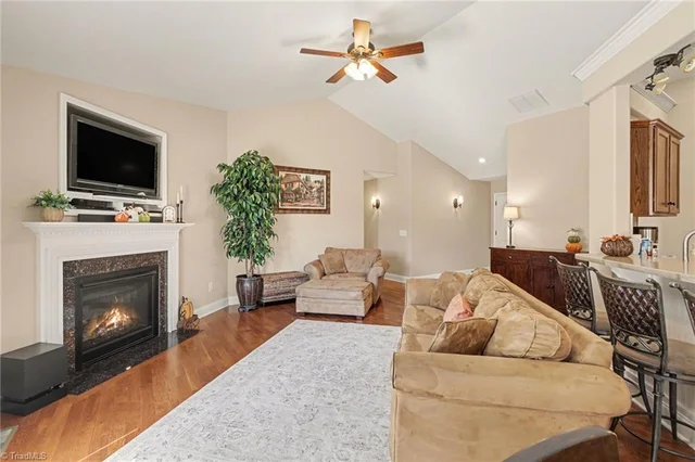 848 Ridge View Terrace, photo 5 of 31
