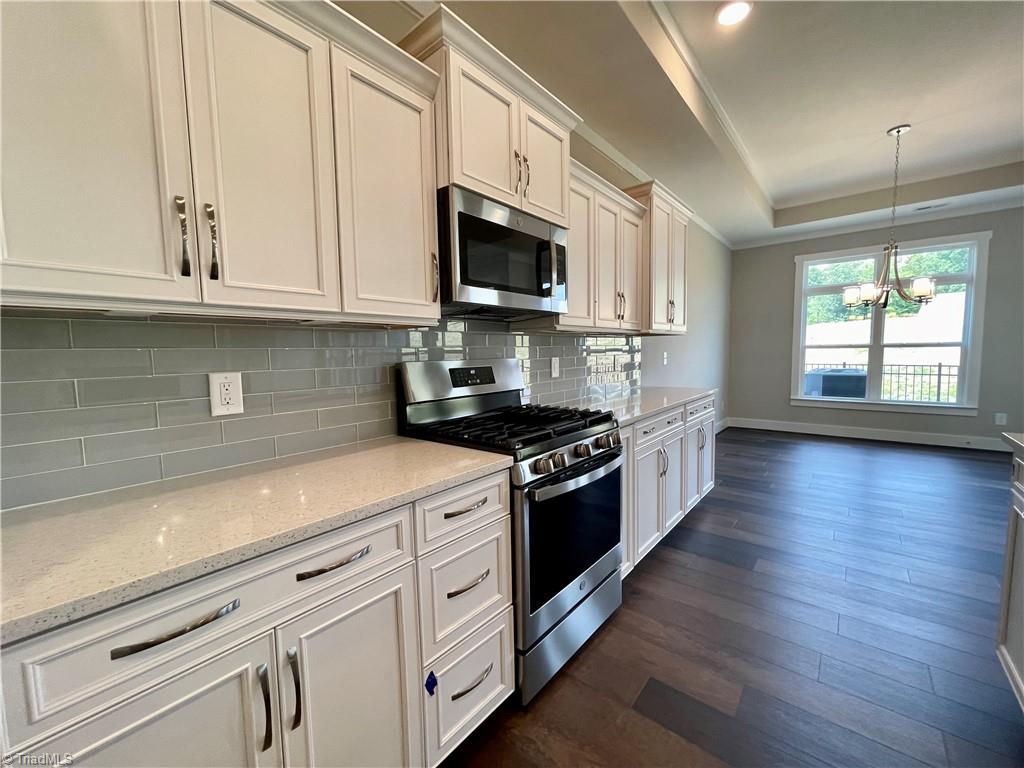 Photo 19 of 45 of 118 Mountain Maple Drive townhome