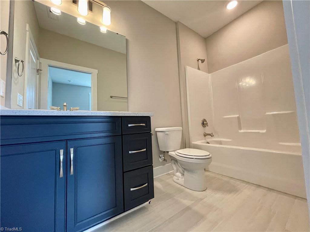 Photo 10 of 45 of 118 Mountain Maple Drive townhome