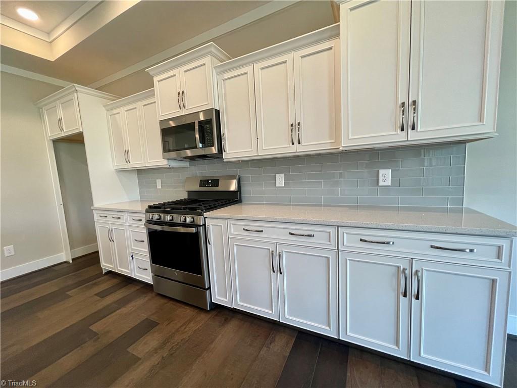 Photo 21 of 45 of 118 Mountain Maple Drive townhome