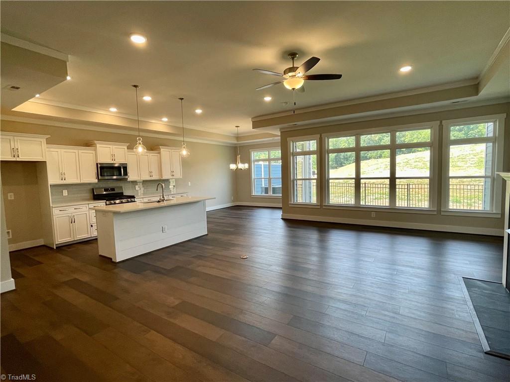 Photo 14 of 45 of 118 Mountain Maple Drive townhome