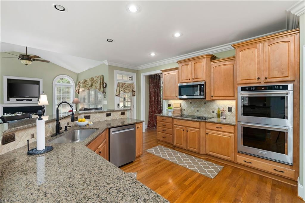 2511 Hillsdale Forest Court