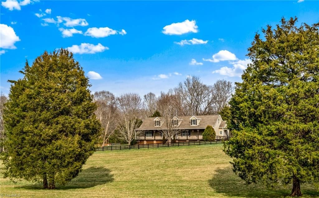 Photo of 1607 Milling Road, Mocksville, NC 27028 (MLS # 1222076)