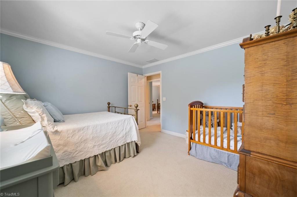 Clemmons, North Carolina 27012, United States, 4 Bedrooms Bedrooms, ,3 BathroomsBathrooms,Residential,Pending,155587