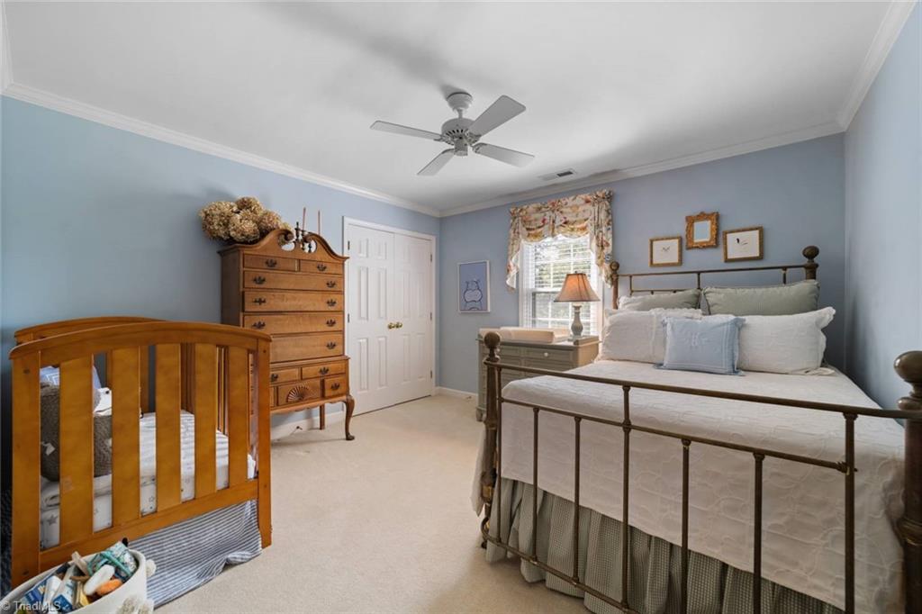 Clemmons, North Carolina 27012, United States, 4 Bedrooms Bedrooms, ,3 BathroomsBathrooms,Residential,Pending,155587