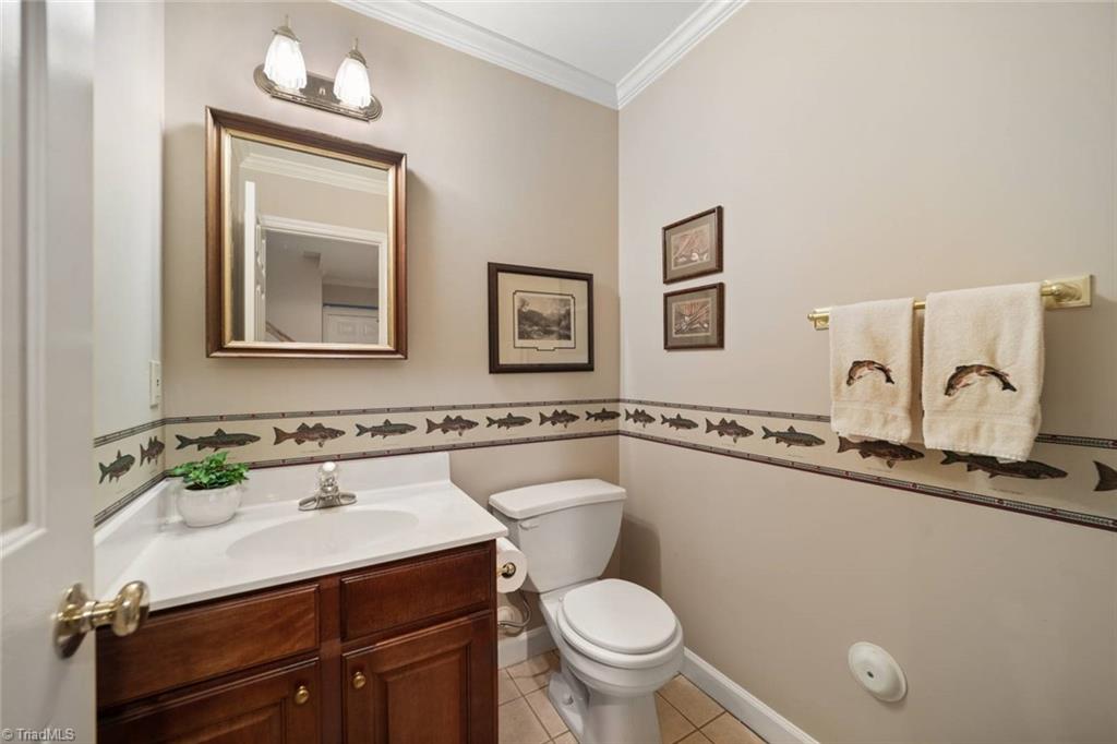 Clemmons, North Carolina 27012, United States, 4 Bedrooms Bedrooms, ,3 BathroomsBathrooms,Residential,Pending,155587