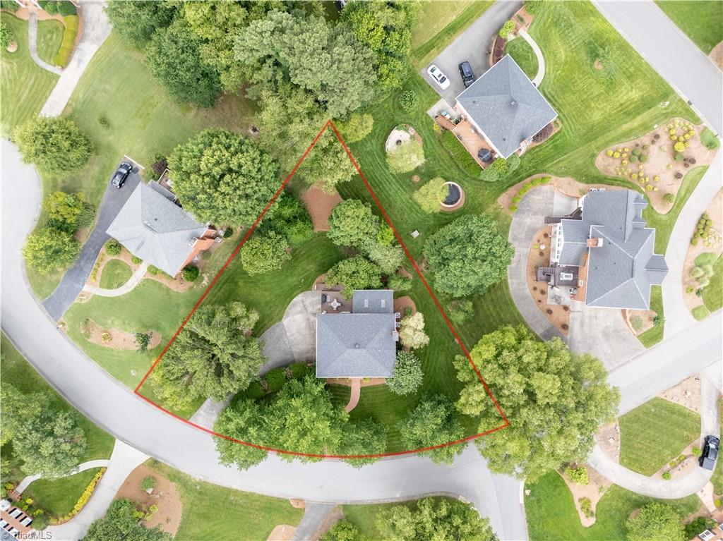 Clemmons, North Carolina 27012, United States, 4 Bedrooms Bedrooms, ,3 BathroomsBathrooms,Residential,Pending,155587