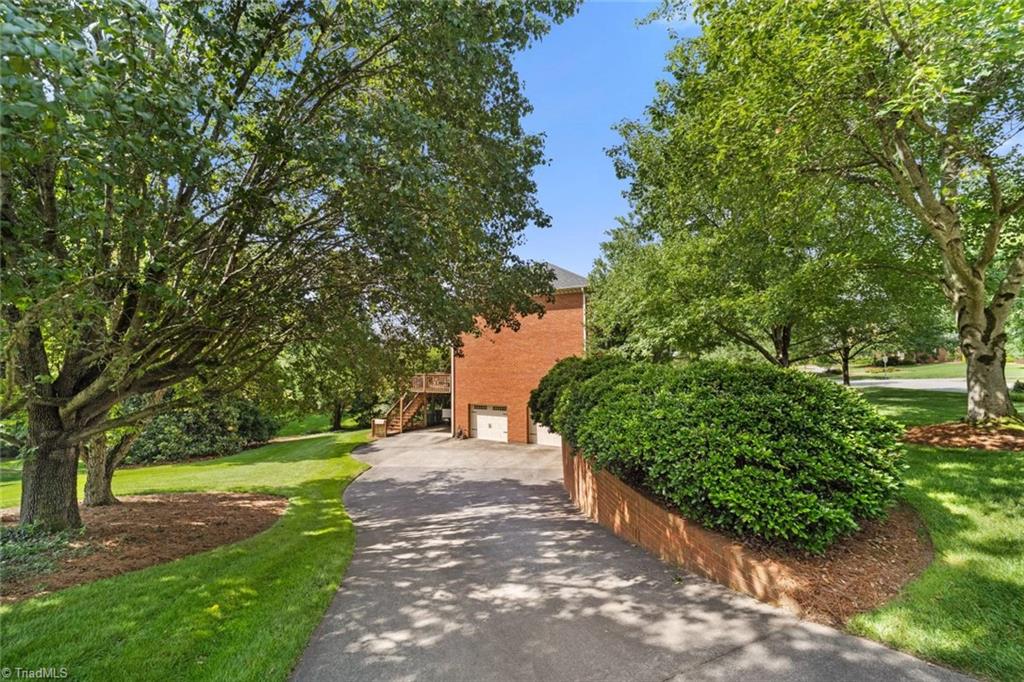 Clemmons, North Carolina 27012, United States, 4 Bedrooms Bedrooms, ,3 BathroomsBathrooms,Residential,Pending,155587