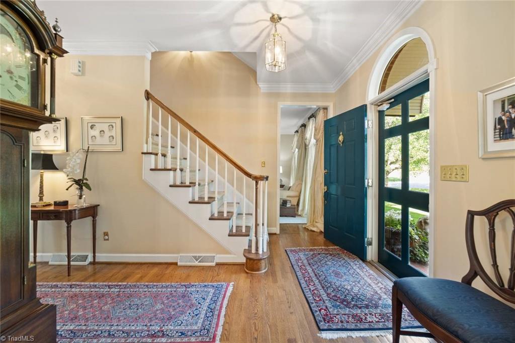 Clemmons, North Carolina 27012, United States, 4 Bedrooms Bedrooms, ,3 BathroomsBathrooms,Residential,Pending,155587