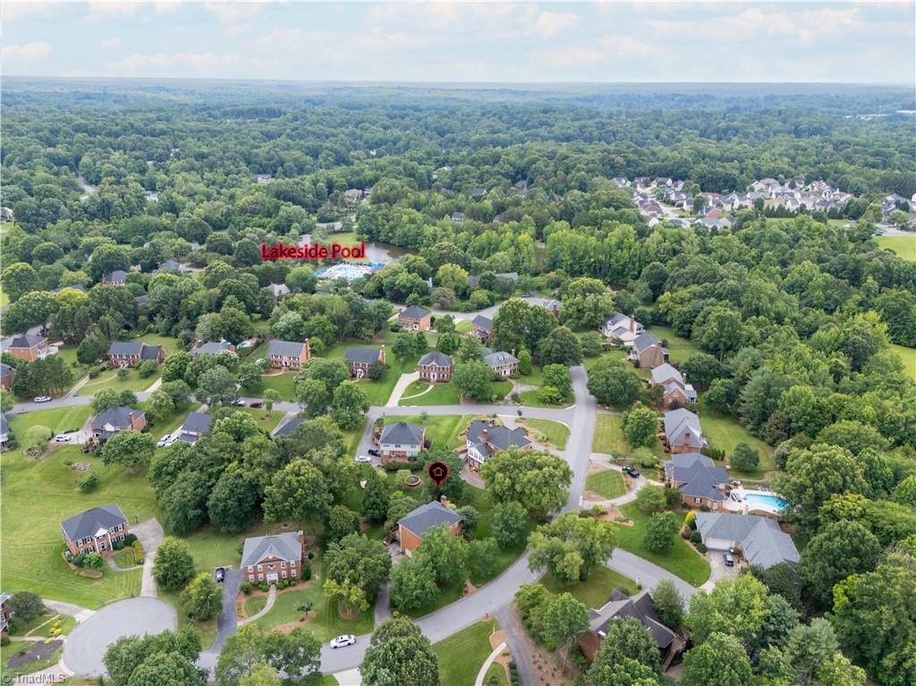 Clemmons, North Carolina 27012, United States, 4 Bedrooms Bedrooms, ,3 BathroomsBathrooms,Residential,Pending,155587