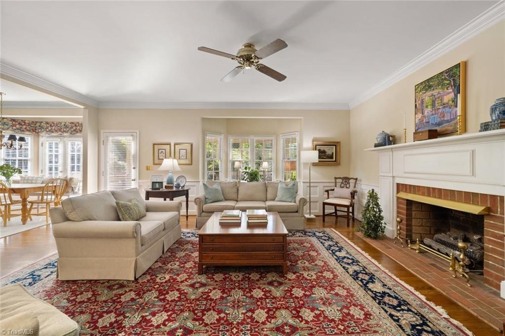 Clemmons, North Carolina 27012, United States, 4 Bedrooms Bedrooms, ,3 BathroomsBathrooms,Residential,Pending,155587