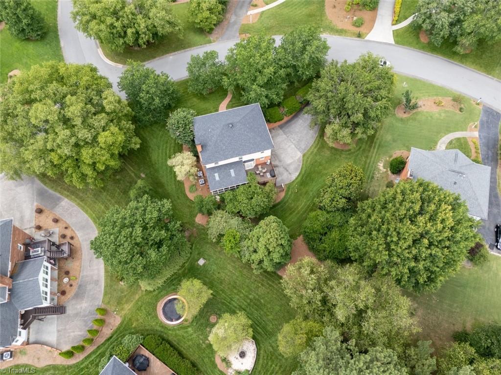 Clemmons, North Carolina 27012, United States, 4 Bedrooms Bedrooms, ,3 BathroomsBathrooms,Residential,Pending,155587