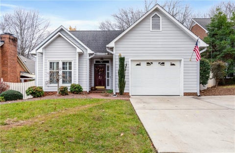 Photo for 505 Claridge Circle