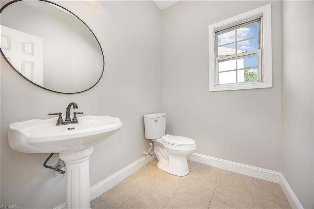 3510 Meadow Glen Court, Clemmons, North Carolina image 20