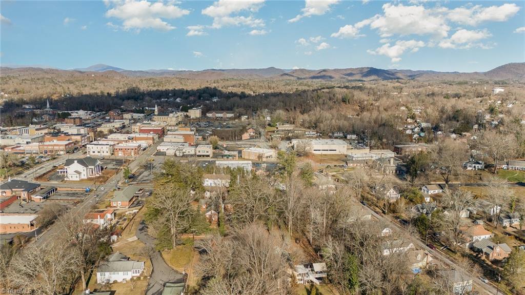 Rectory Hill Place, Lenoir, North Carolina image 1