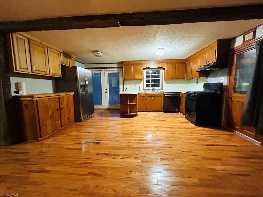 205 Martha Lowe Road, Lowgap, North Carolina image 7