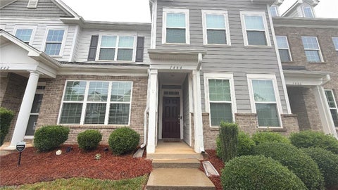 Townhouse For Sale - 1444 Prospect Hill Street<br/> Kernersville, NC 27284