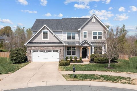 Homes For Sale - 197 Elgin Court<br/> Burlington, NC 27215