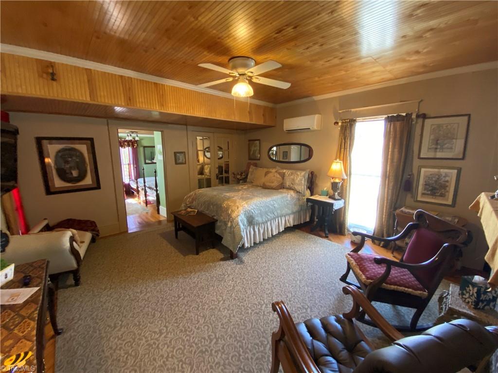 314 W Pine Street, Mount Airy, North Carolina image 10