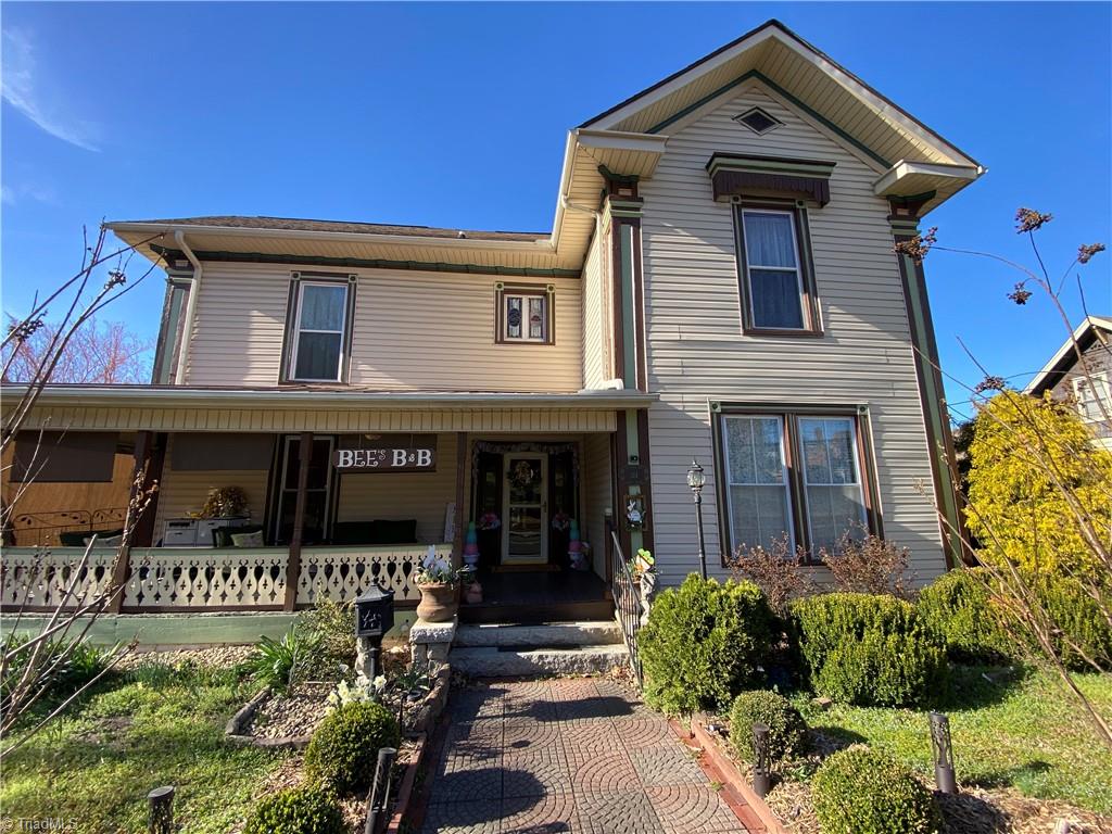 314 W Pine Street, Mount Airy, North Carolina image 1