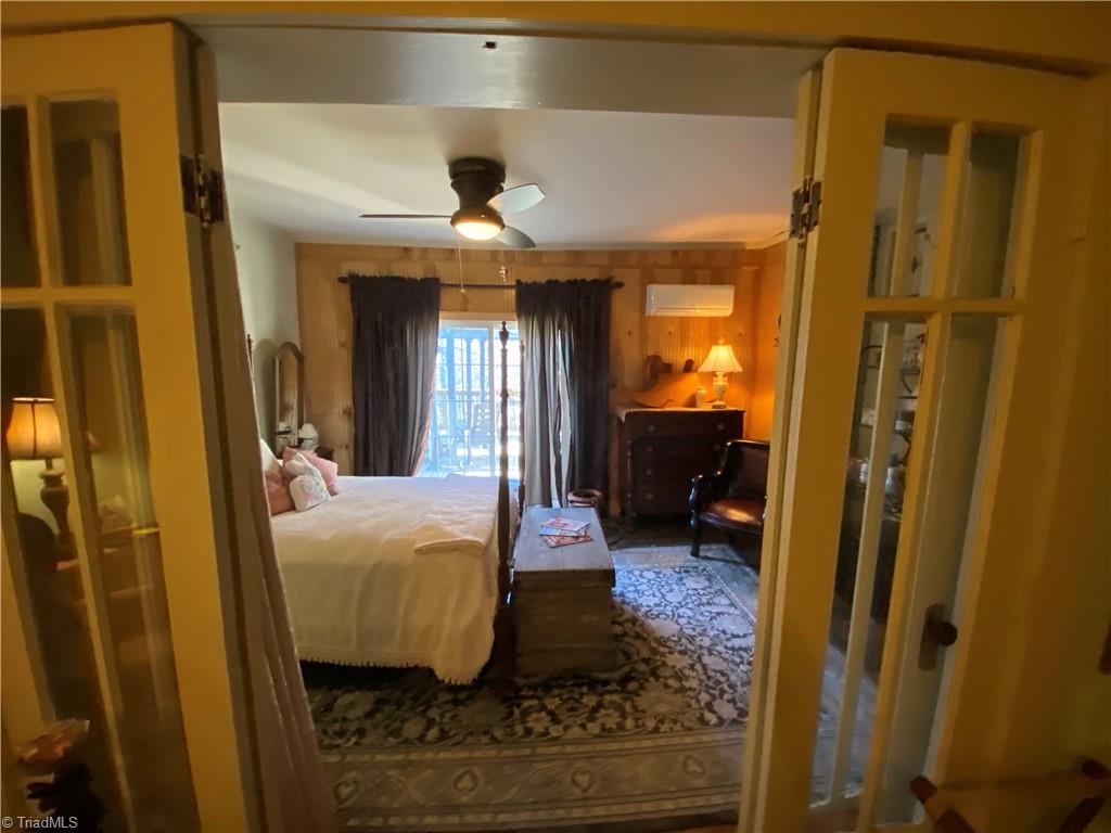 314 W Pine Street, Mount Airy, North Carolina image 25