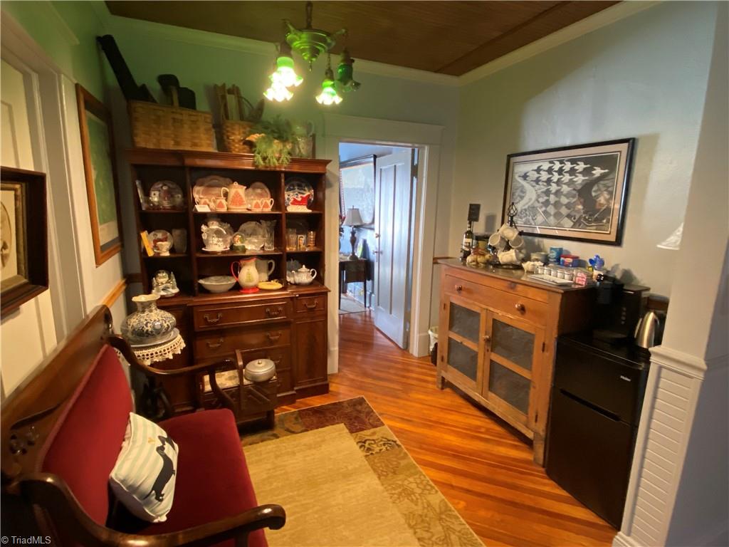 314 W Pine Street, Mount Airy, North Carolina image 14