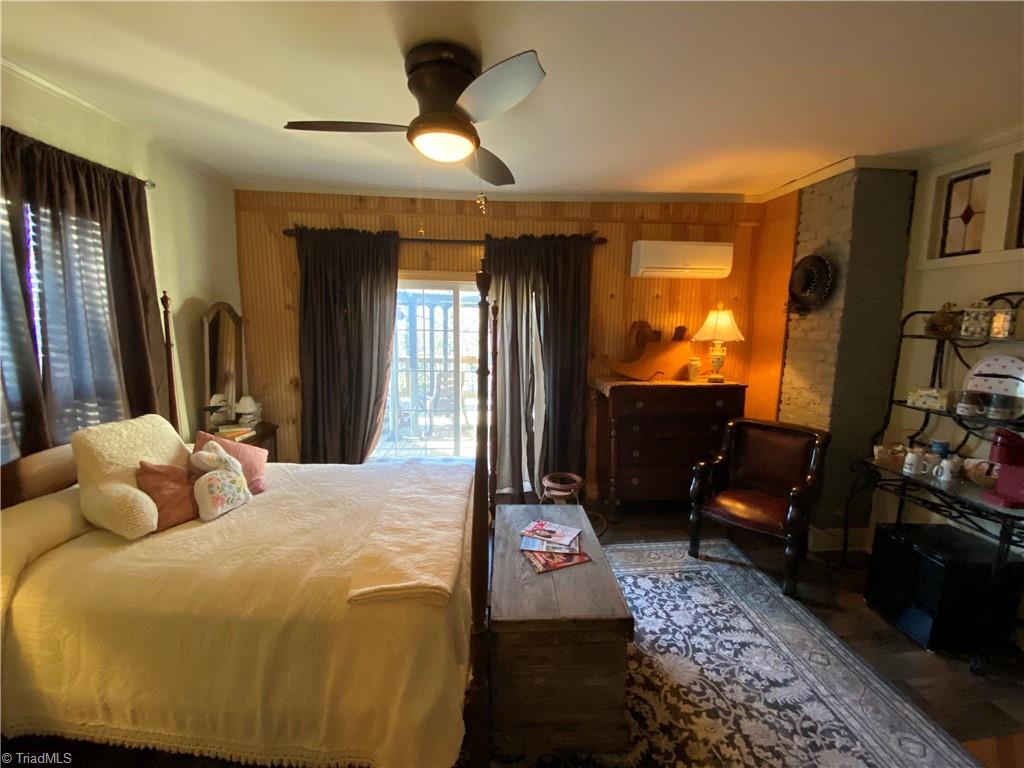 314 W Pine Street, Mount Airy, North Carolina image 24