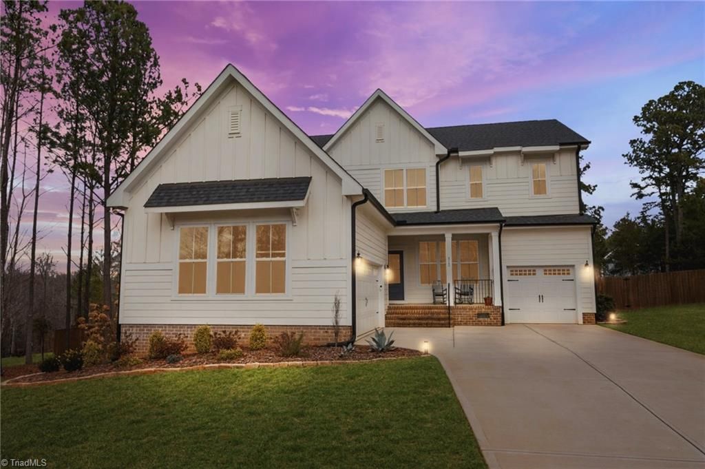 Photo of 812 Stone Tennis Court, Hillsborough, NC 27278 (MLS # 1206049)