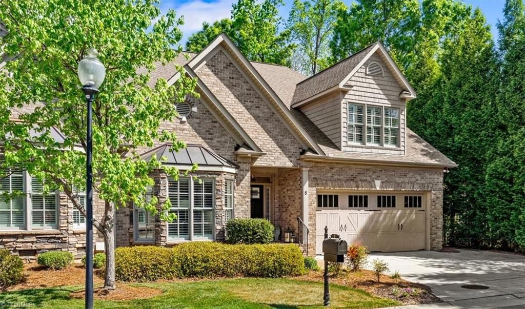 Photo of 8 Blakeney Place, Greensboro, NC 27408 (MLS # 1216260)