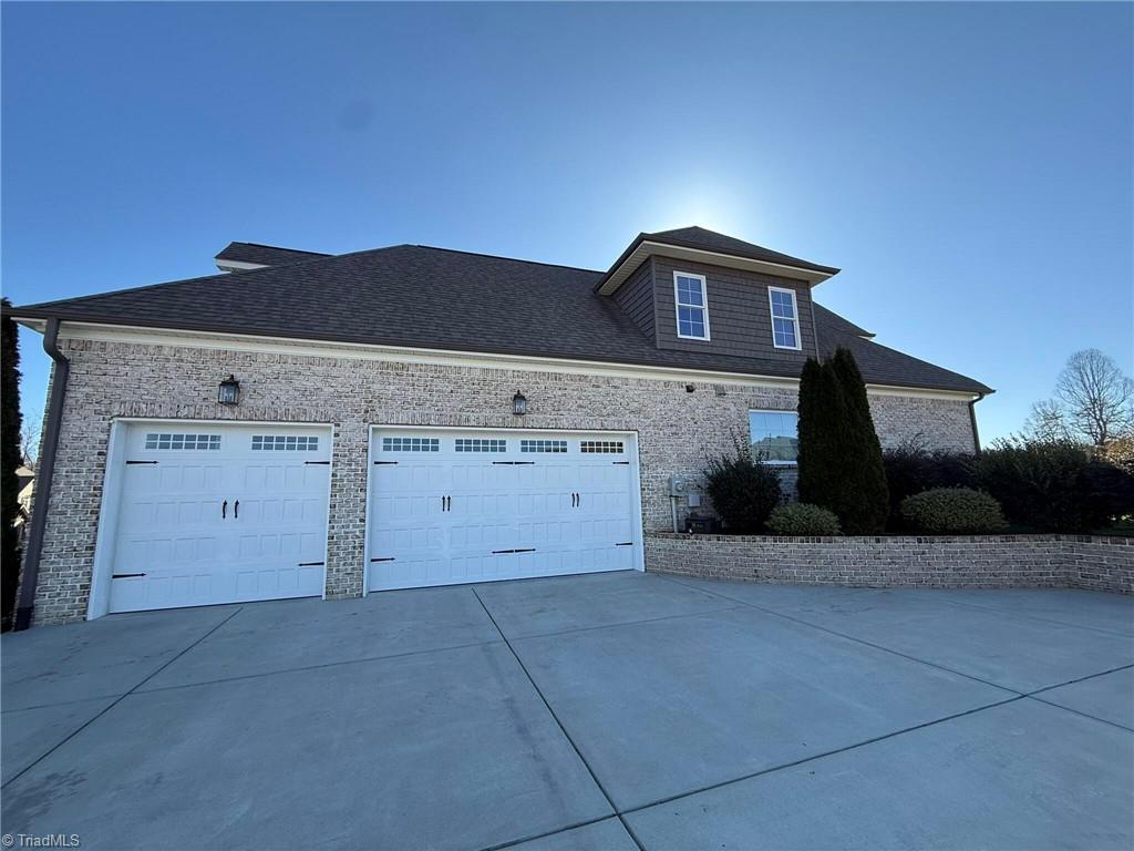 8521 Parkchester Place