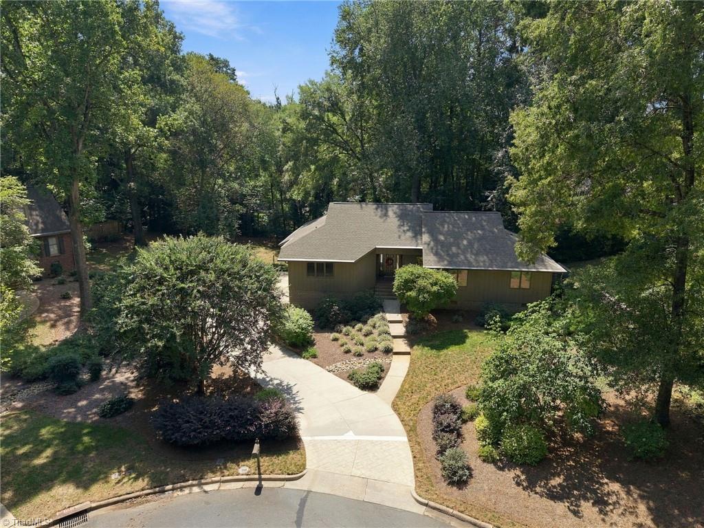 Photo of 104 Buckingham Place, Salisbury, NC 28144 (MLS # 1236484)