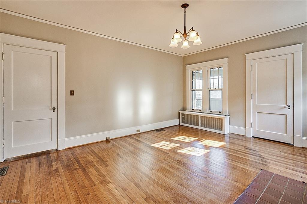 Greensboro, North Carolina 27403, United States, 4 Bedrooms Bedrooms, ,2 BathroomsBathrooms,Residential,Pending,22489