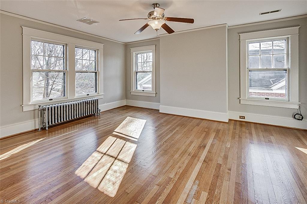 Greensboro, North Carolina 27403, United States, 4 Bedrooms Bedrooms, ,2 BathroomsBathrooms,Residential,Pending,22489