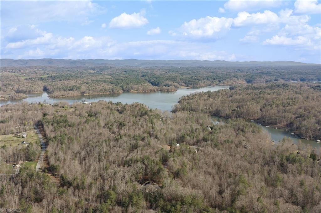 Photo of 458 Jim Caudill Road, Wilkesboro, NC 28697 (MLS # 1211894)