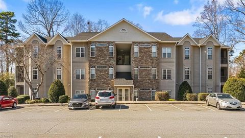 Photo for 3004 Greystone Point M