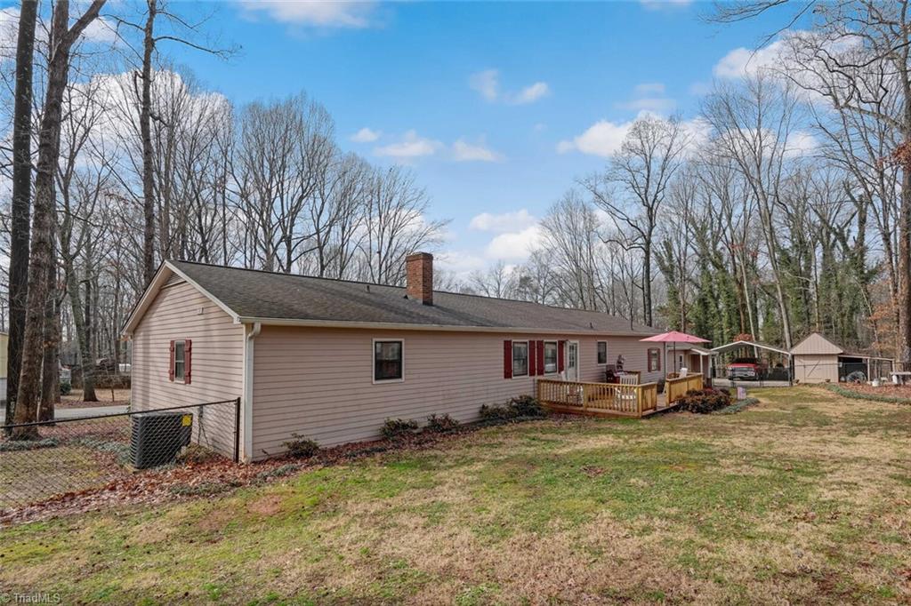 Kernersville, North Carolina 27284, United States, 3 Bedrooms Bedrooms, ,3 BathroomsBathrooms,Residential,Pending,80226