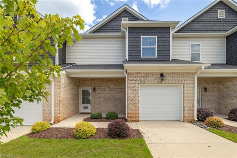 Townhouse For Sale - 2331 Tribek Court<br/> Burlington, NC 27215