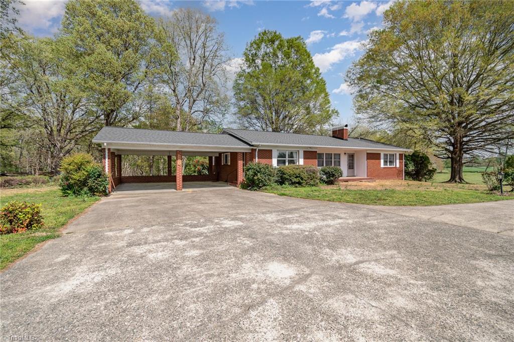 3803 Holly Spring Road, Ramseur, North Carolina image 3