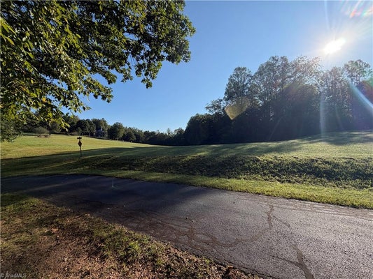 29 CABIN LN, HIDDENITE, NC 28636 - Image 4661f7ea22daadcbee56dab0f52b7b60/1340697088