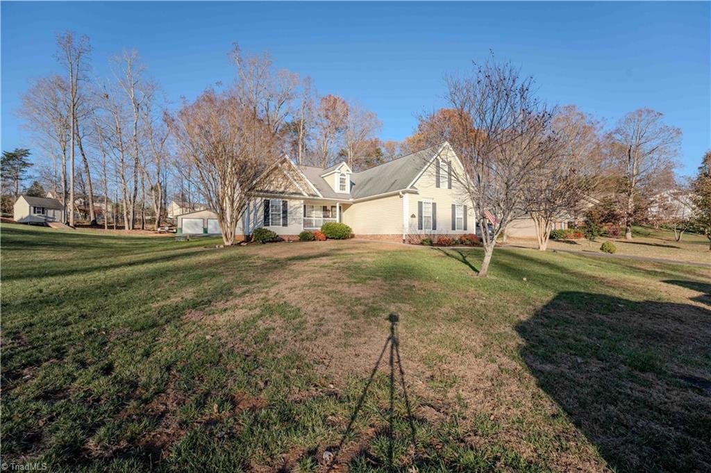 863 Ridge View Terrace, Rural Hall, North Carolina image 4