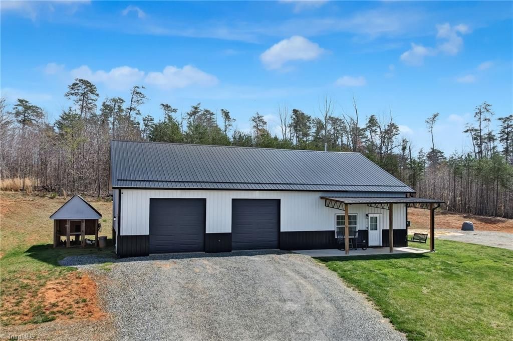 Photo of 1034 Brooks Road, Reidsville, NC 27320 (MLS # 1213788)