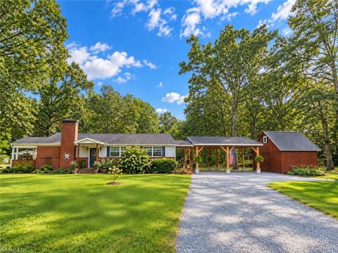 Homes For Sale - 516 Old Embler Road<br/> Davidson County, Thomasville, NC 27360