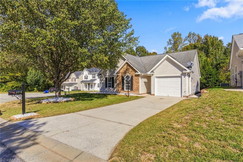 Photo of 2579 Mid Salem Drive, Winston-Salem, NC 27103 (MLS # 1239405)
