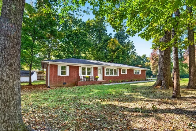 5108 Vickrey Chapel Road, photo 2 of 34