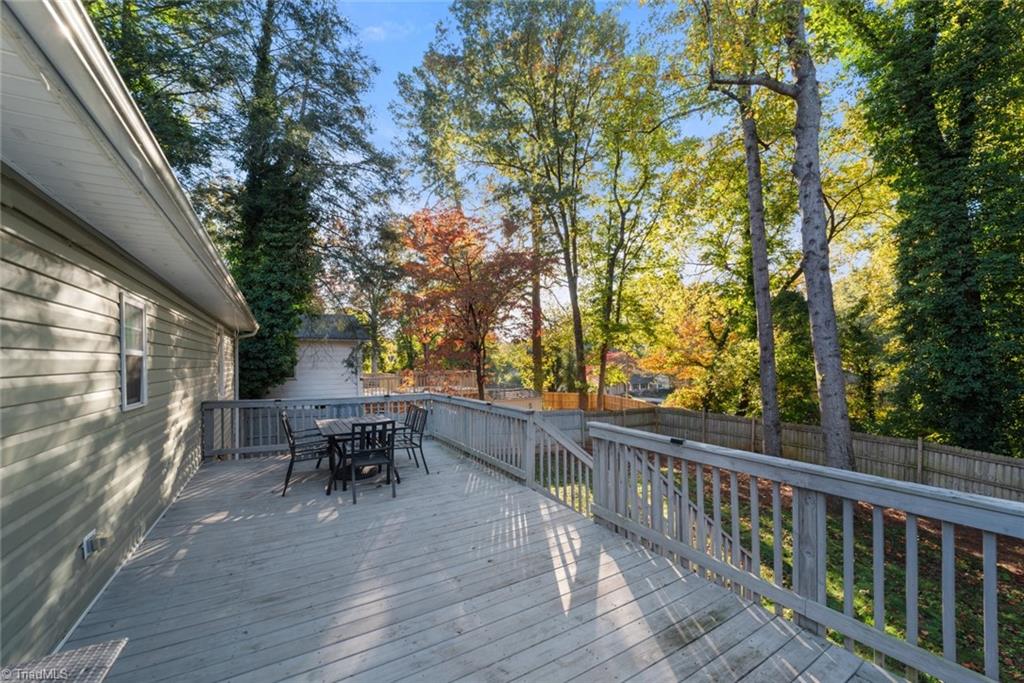 Winston-Salem, North Carolina 27104, United States, 3 Bedrooms Bedrooms, ,3 BathroomsBathrooms,Residential,Pending,36816