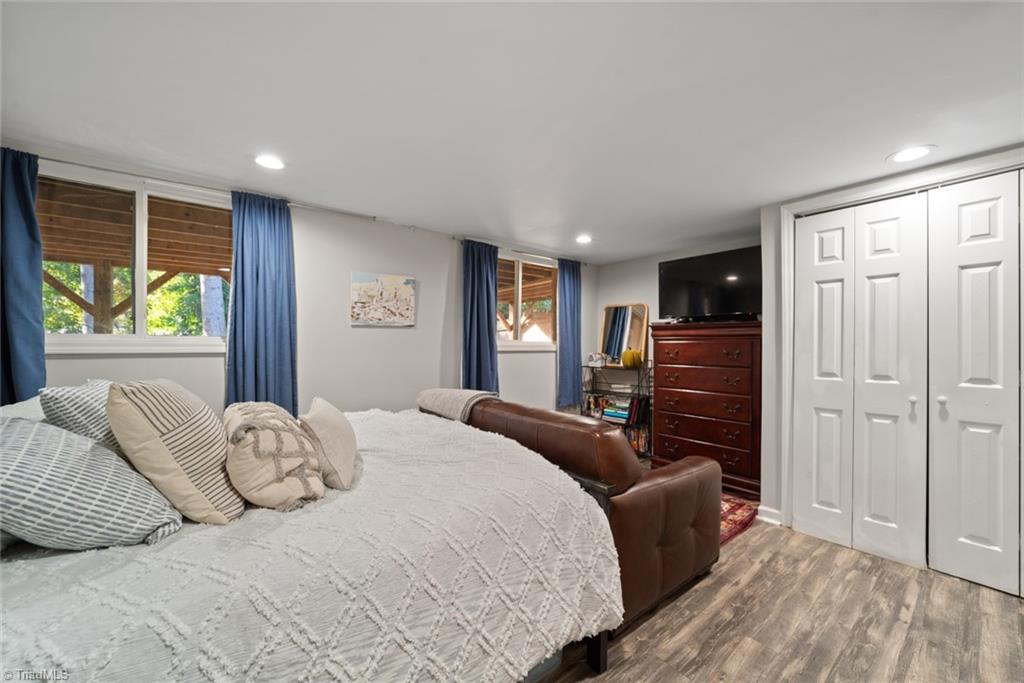 Winston-Salem, North Carolina 27104, United States, 3 Bedrooms Bedrooms, ,3 BathroomsBathrooms,Residential,Pending,36816